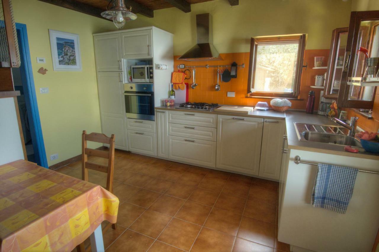 Il Sole Di Valletonda Holiday House Corniglia Exterior photo